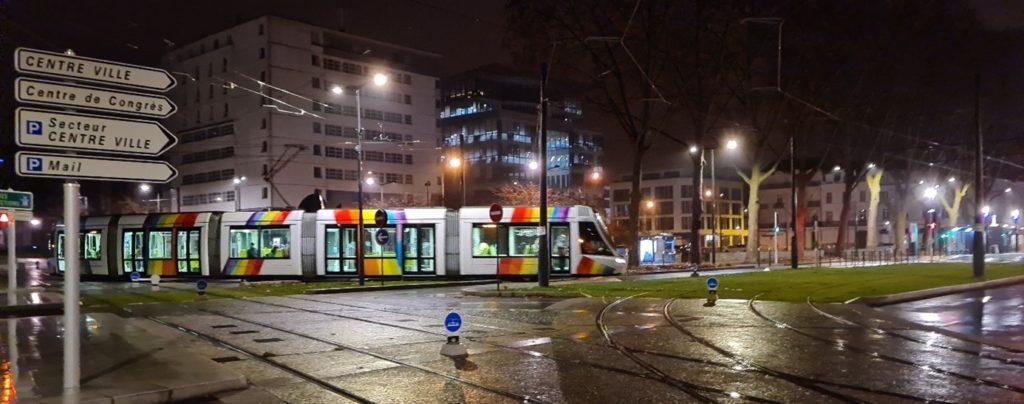 Tramway, Signalisation Lumineuse Tricolore, ligne A, Angers, Délais d'approche intelligent, Carrefours à feux, circulation,
priorité, transports urbains, transports en commun,